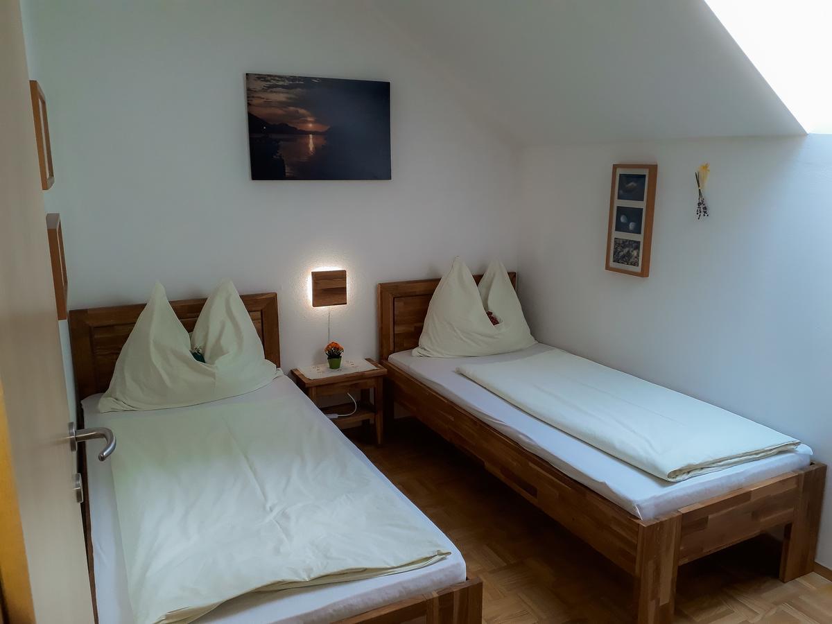 Ferienwohnung Nahe Fuschlsee, Hof Bei Salzburg Bagian luar foto